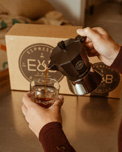 Load image into Gallery viewer, Induction Moka Pot by E&amp;B Lab
